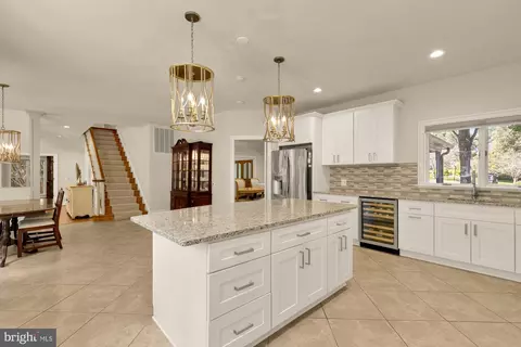 Kitchen - 14503 Falling Leaf, North Potomac, MD 20878 photo 3 of 8