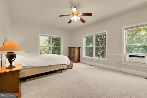 Bedroom - 14503 Falling Leaf, North Potomac, MD 20878 photo 12 of 14