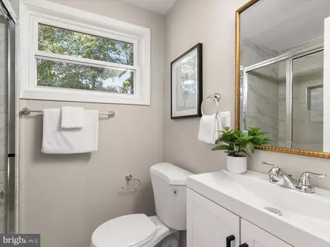 13211 Holdridge Rd, Silver Spring, MD 20906 photo 24