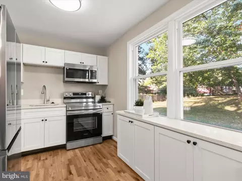 13211 Holdridge Rd, Silver Spring, MD 20906 photo 8