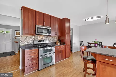 10523 Calumet Dr, Silver Spring, MD 20901 photo 8