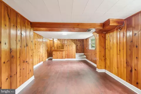 Living - 405 Southwest Dr, Silver Spring, MD 20901 photo 8 of 8