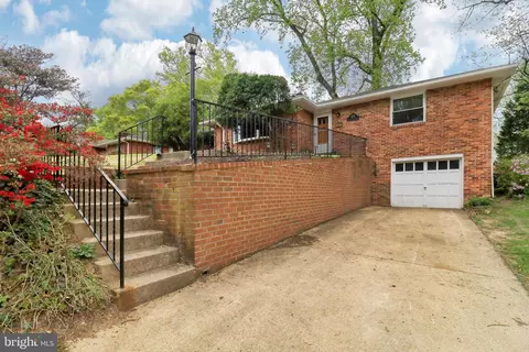 405 Southwest Dr, Silver Spring, MD 20901