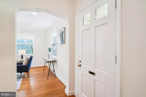 1300 Highland Dr, Silver Spring, MD 20910 photo 12