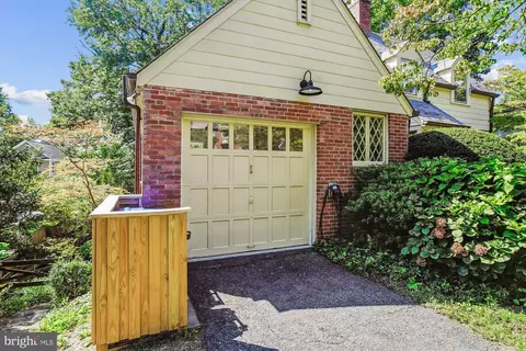 1300 Highland Dr, Silver Spring, MD 20910 photo 40