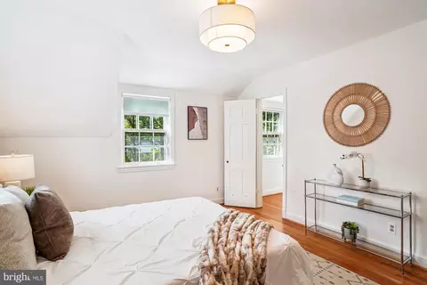 1300 Highland Dr, Silver Spring, MD 20910 photo 16