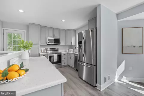 3708 Woodridge Ave, Silver Spring, MD 20902 photo 10
