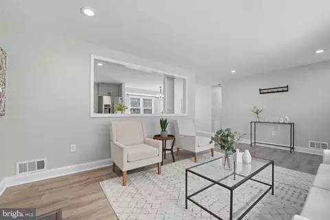 3708 Woodridge Ave, Silver Spring, MD 20902 photo 4