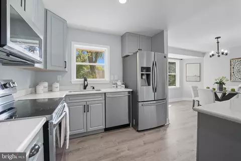 3708 Woodridge Ave, Silver Spring, MD 20902 photo 9