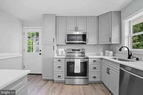 3708 Woodridge Ave, Silver Spring, MD 20902 photo 8