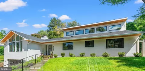 6125 Overlea Rd, Bethesda, MD 20816