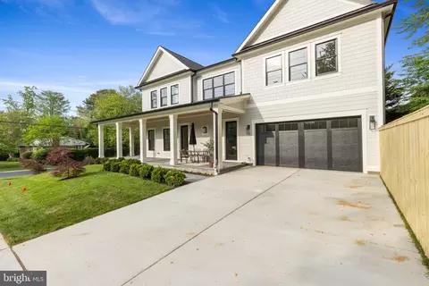 6210 Landon Ln, Bethesda, MD 20817