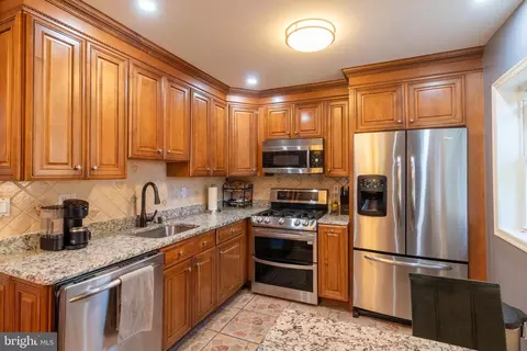 Kitchen - 706 Forest Glen Rd, Silver Spring, MD 20901 photo 2 of 2