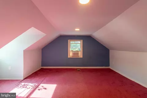 Bedroom - 706 Forest Glen Rd, Silver Spring, MD 20901 photo 5 of 7