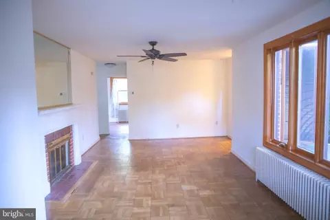 Living - 9406 Seminole St, Silver Spring, MD 20901 photo 2 of 3