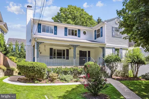 5203 Nahant St, Bethesda, MD 20816