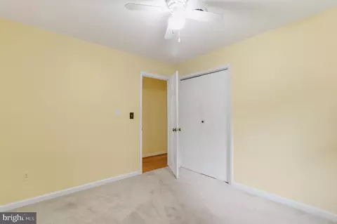 Bedroom - 9845 Moyer Rd, Damascus, MD 20872 photo 3 of 3