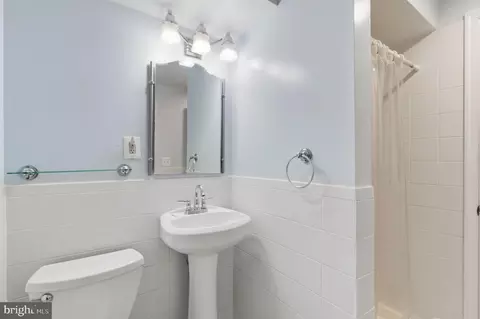 Bath - 9845 Moyer Rd, Damascus, MD 20872 photo 1 of 1
