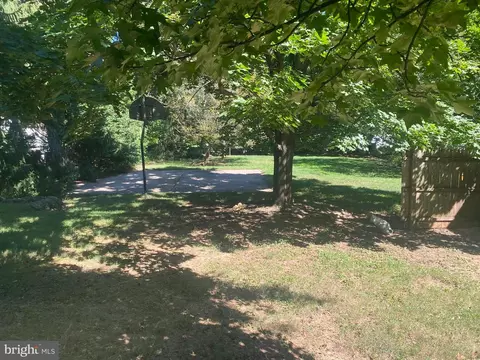 Exterior - 9845 Moyer Rd, Damascus, MD 20872 photo 7 of 12