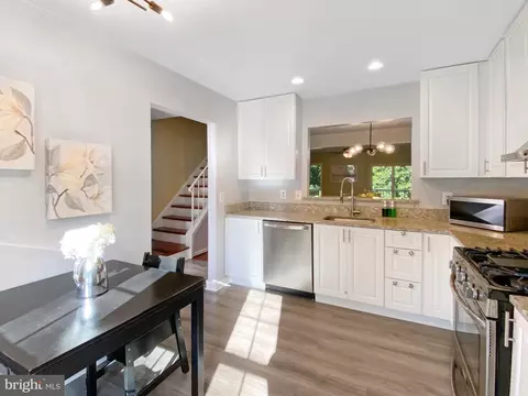 23 Long Green Ct, Silver Spring, MD 20906 photo 4