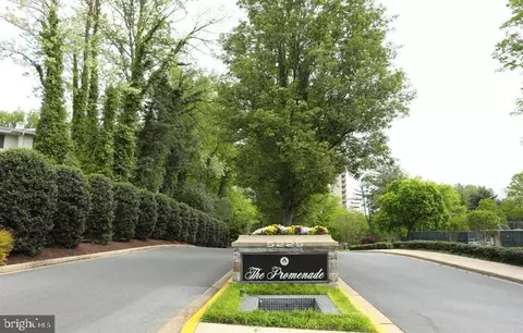 5225 Pooks Hill Rd #828N, Bethesda, MD 20814