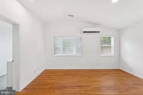 Living - 2711 Henderson Ave, Silver Spring, MD 20902 photo 4 of 4