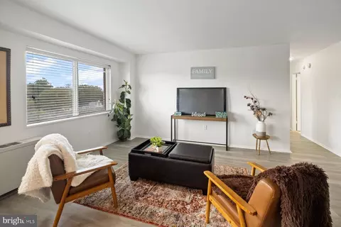 1111 University Blvd W #817, Silver Spring, MD 20902 photo 9