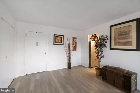 1111 University Blvd W #817, Silver Spring, MD 20902 photo 6