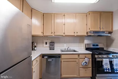 1111 University Blvd W #817, Silver Spring, MD 20902 photo 11