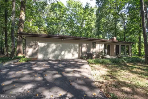 20711 Sabbath Ct, Gaithersburg, MD 20882
