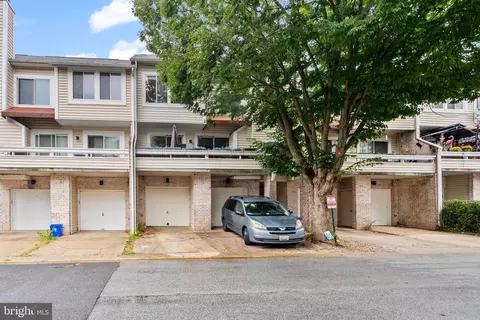 9857 Sailfish, Gaithersburg, MD 20886