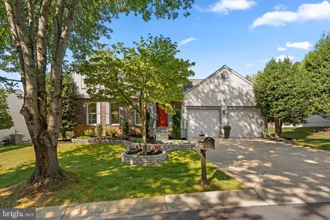 Exterior - 1949 Autumn Ridge Cir, Silver Spring, MD 20906 photo 2 of 7
