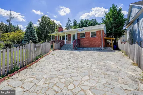 6400 Bells Mill Rd, Bethesda, MD 20817