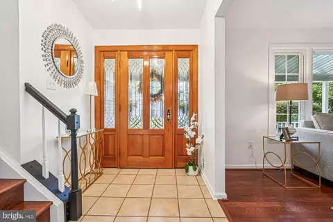 2108 Edgeware St, Silver Spring, MD 20905 photo 5