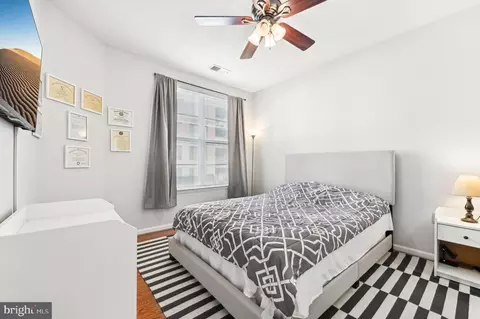 Bedroom - 1201 E West Hwy #335, Silver Spring, MD 20910 photo 1 of 4