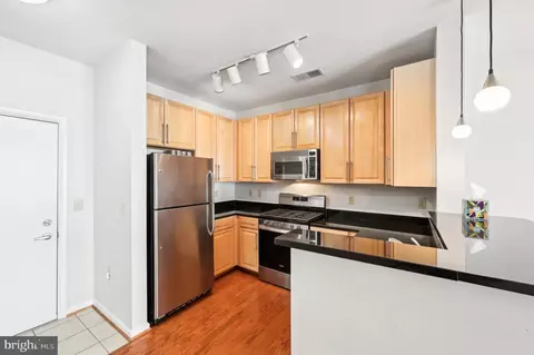 Kitchen - 1201 E West Hwy #335, Silver Spring, MD 20910 photo 2 of 4