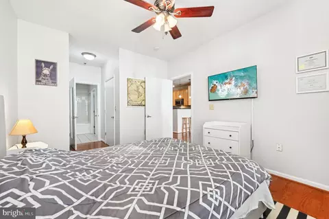Bedroom - 1201 E West Hwy #335, Silver Spring, MD 20910 photo 3 of 4