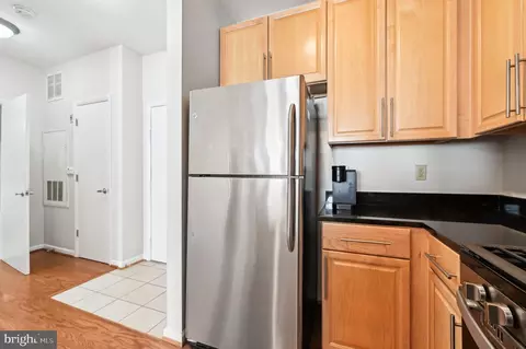 Kitchen - 1201 E West Hwy #335, Silver Spring, MD 20910 photo 3 of 4