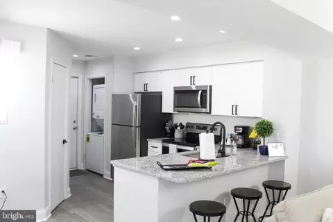 1631 Carriage House Ter #1631-D, Silver Spring, MD 20904