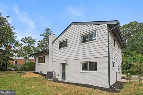 Exterior - 11313 College View Dr, Silver Spring, MD 20902 photo 2 of 3