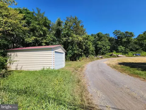 Exterior - Whites Ferry Road, Dickerson, MD 20842 photo 1 of 1