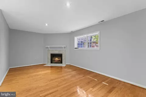 Living - 13228 Stravinsky Ter, Silver Spring, MD 20904 photo 6 of 6