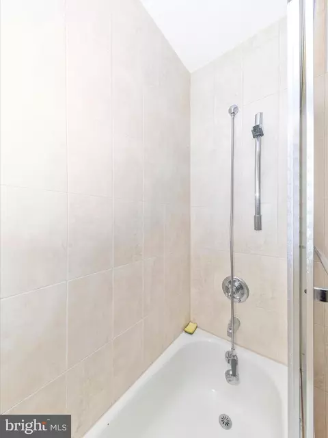 15300 Wallbrook Ct #47-2C, Silver Spring, MD 20906 photo 37