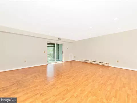 15300 Wallbrook Ct #47-2C, Silver Spring, MD 20906 photo 12