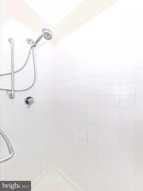 15300 Wallbrook Ct #47-2C, Silver Spring, MD 20906 photo 30