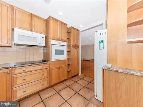 15300 Wallbrook Ct #47-2C, Silver Spring, MD 20906 photo 7