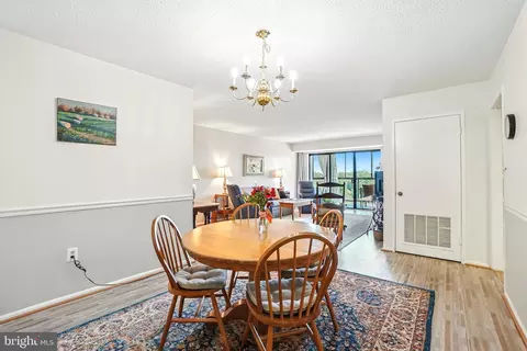 15101 Interlachen Dr #1-1015, Silver Spring, MD 20906 photo 7