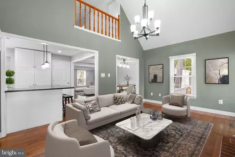 312 Fairgrove Ter, Gaithersburg, MD 20877