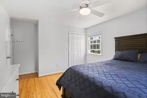 Bedroom - 11811 Coldstream, Potomac, MD 20854 photo 4 of 7