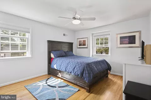 Bedroom - 11811 Coldstream, Potomac, MD 20854 photo 3 of 7